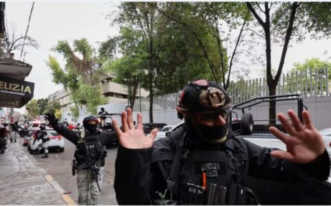 加拿大紧急警告：就地避难！热门旅游度假地暴力冲突升级，航班取消或改道
